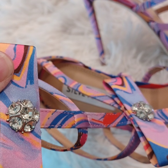 Steve Madden Retro Print Sinclair Satin Rhinestone Strappy Dress Sandals - Picture 14 of 16